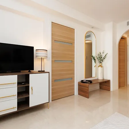 Apartment Le Charme Yourhosthelper *